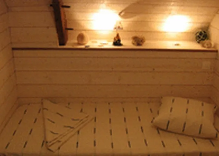 La Bed & Breakfast 3*